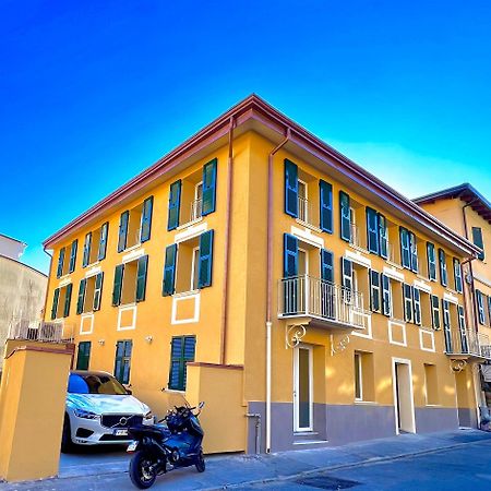 Cinque Terre Hub Suite Art Специя Екстериор снимка