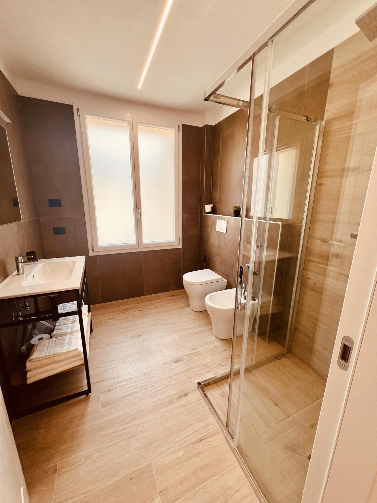 Cinque Terre Hub Suite Art Специя Екстериор снимка