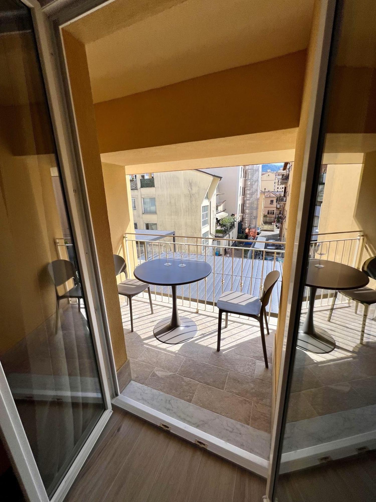 Cinque Terre Hub Suite Art Специя Екстериор снимка