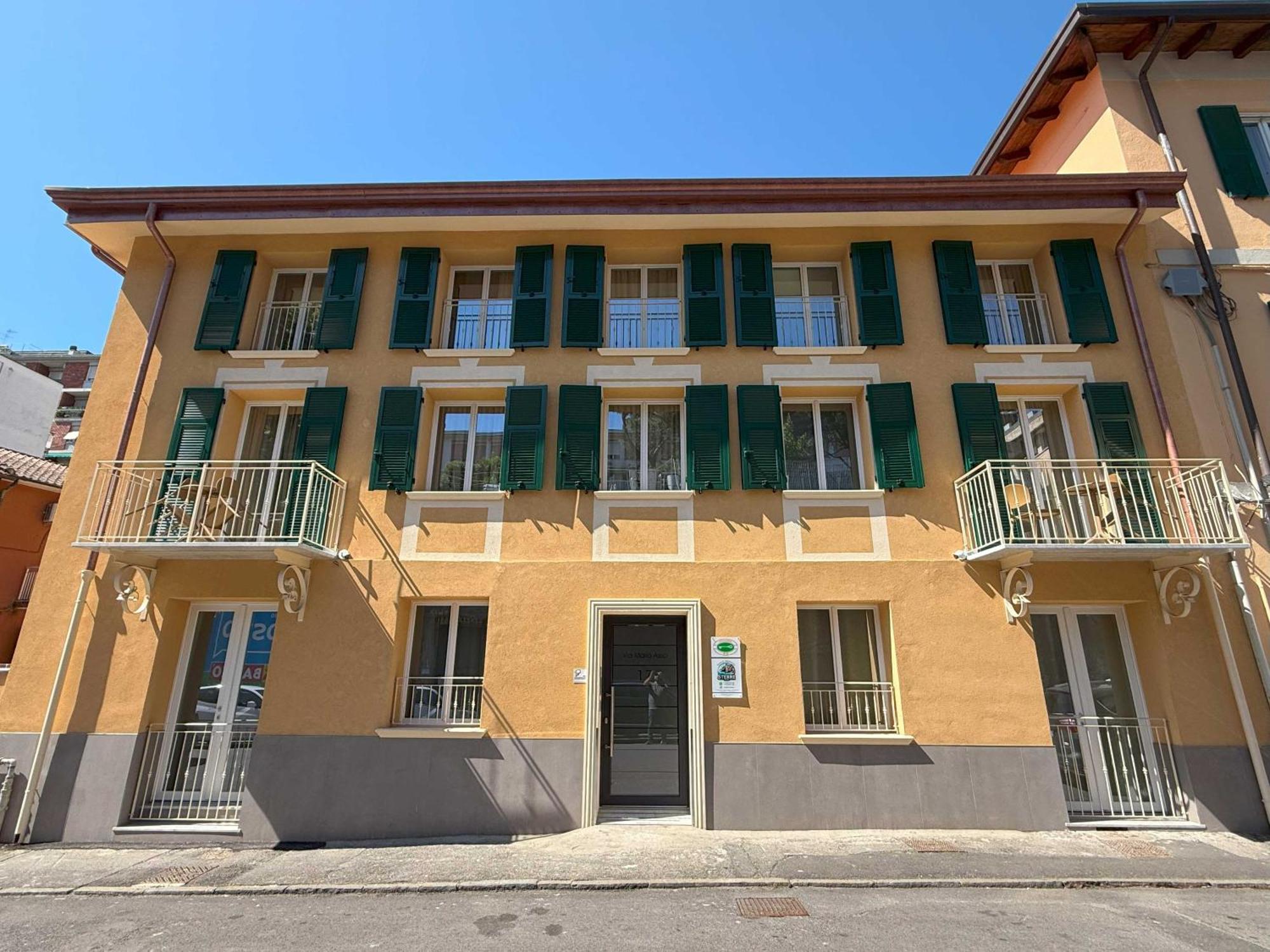Cinque Terre Hub Suite Art Специя Екстериор снимка